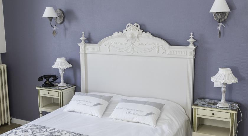 La Les Mots Passants Hotel