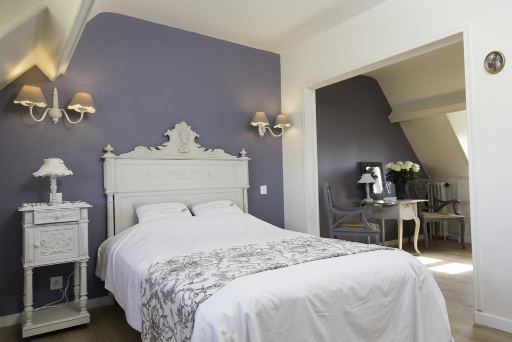 La Les Mots Passants Hotel